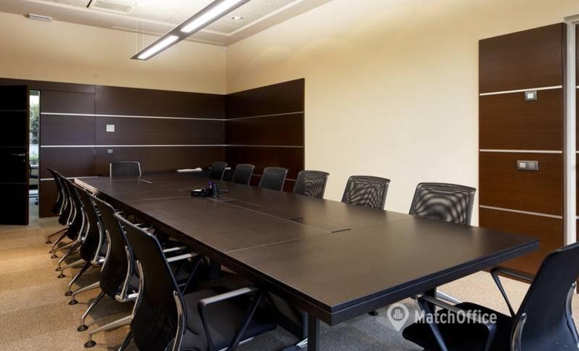 50 m² Business center in Madrid Centro, Calle Bahía de Pollensa 5 (28042) - 2 | MatchOffice.com