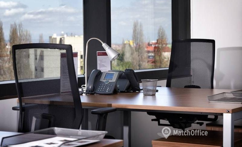 Alquile oficinas compartidas en Alcobendas 70 m², Avenida de Europa 19 - 4 | MatchOffice