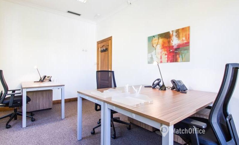 Observe oficinas de coworking en Madrid Centro 70 m², Avenida del Doctor Arce 14 - 4 | MatchOffice.es