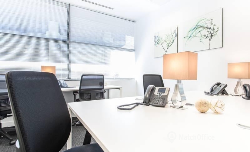 75 m² Coworking in Madrid Centro, Calle de Martinez Villergas 49 (28027) - 1 | MatchOffice.com