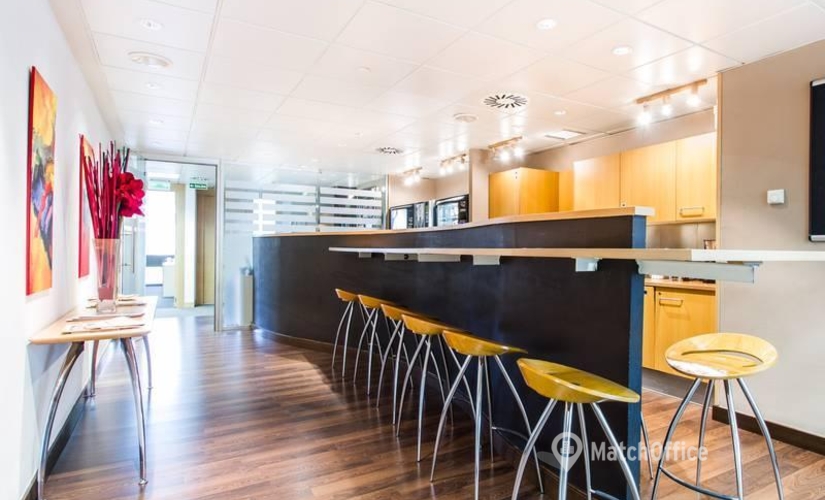 Observe oficinas compartidas en Madrid Centro 70 m², Paseo de Castellana 141 - 0 | MatchOffice.es