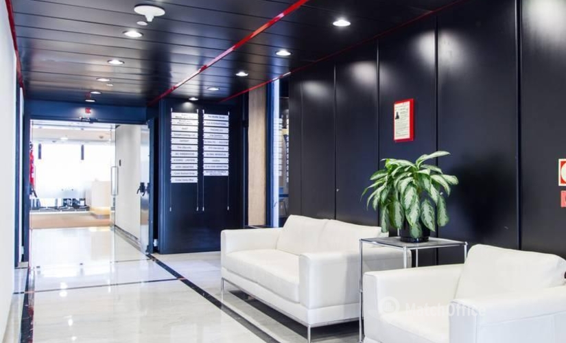 Explore oficinas de coworking en Madrid Centro 70 m², Paseo de la Castellana 95 - 15º - 1 | MatchOffice