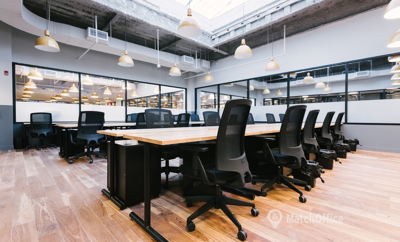 Alquile oficinas de coworking en Madrid Centro 50 m², Paseo de la Castellana 43 - 3 | MatchOffice