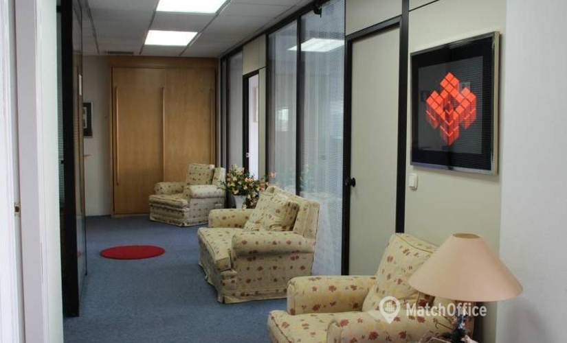 Observe oficinas de coworking en Alcobendas 68 m², Av. del Doctor Severo Ochoa 29 - 3 | MatchOffice