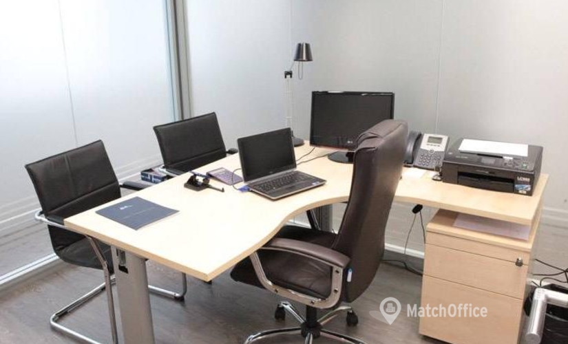 30 m² Coworking space in Les Corts, Avenida Josep Tarradellas 38 (08029) - 1 | MatchOffice