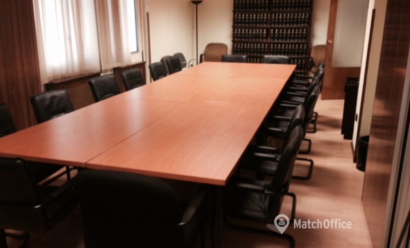 40 m² Coworking space  in Madrid Centro, Calle del Poeta Joan Maragall 60 - 2º planta (28020) - 3 | MatchOffice.com