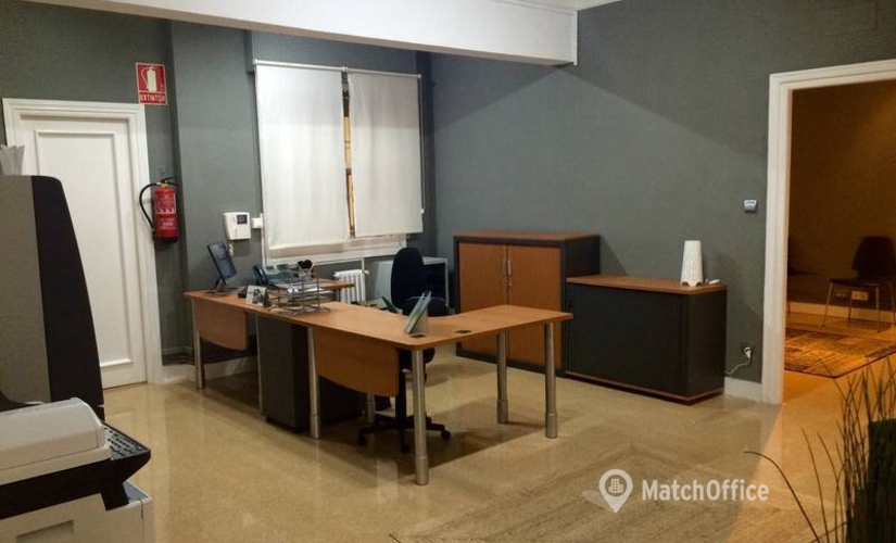 Alquile oficinas de coworking en Bilbao 25 m², Rodriguez Arias 17 - 4 | MatchOffice.es