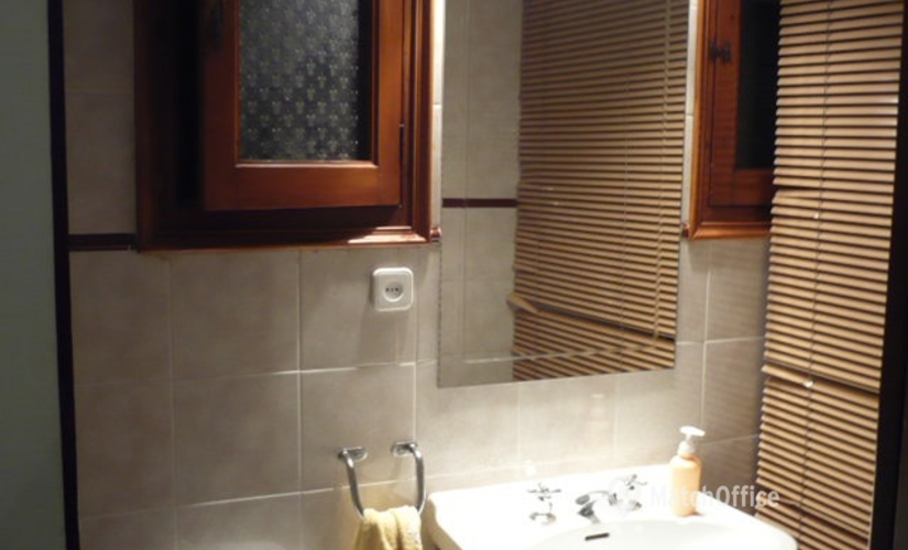 Alquile oficinas de coworking en Barcelona 23 m², Rambla Catalunya 88 - 4 | MatchOffice.es