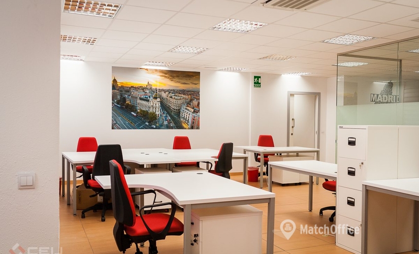 Reserve sala de reuniones equipada en Madrid Centro 20 m², Calle de Sagasta 23 - 1 | MatchOffice