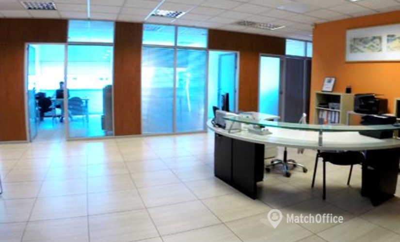 Observe oficinas de coworking en Barcelona 50 m², Passeig del Ferrocarril 337 - 4 | MatchOffice.es