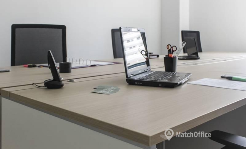 38 m² Co-working  in Valencia, Calle Guillem de Castro 9 (46007) - 3 | MatchOffice.com