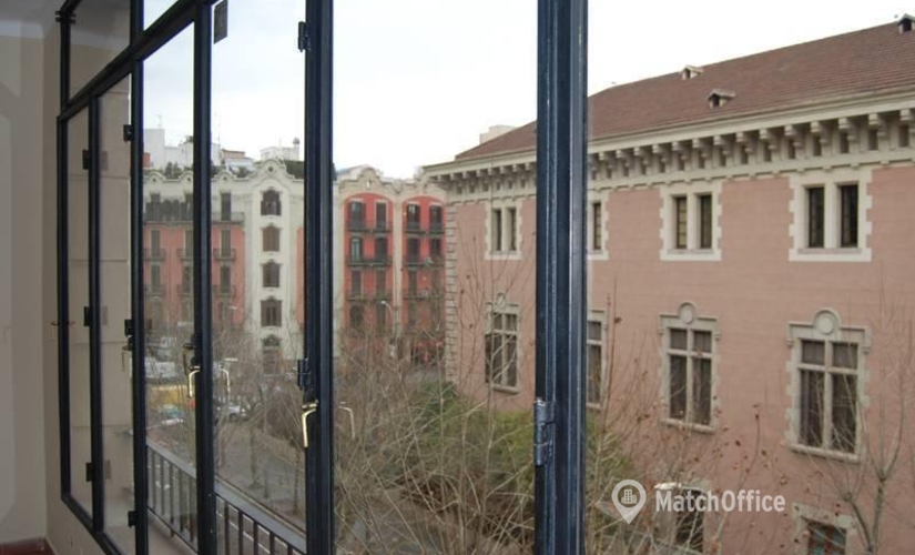 25 m² Shared office  in Eixample, Carrer del Consell de Cent 295 (08007) - 1 | MatchOffice.com