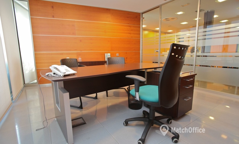 35 m² Shared workspace in Mataro, Carrer Balançó i Boter (08302) - 2 | MatchOffice.com