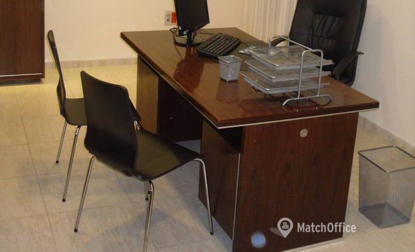 Alquile oficinas temporales en Jerez de la Frontera 25 m², C/ Santa Maria 17 - 3 | MatchOffice.es