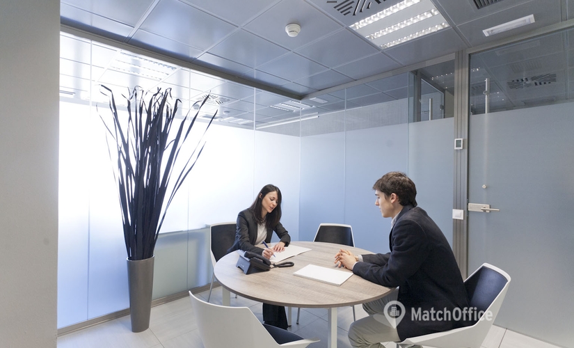 Alquile oficinas de coworking en Barcelona 22 m², Diagonal Ave 601 - 4 | MatchOffice.es