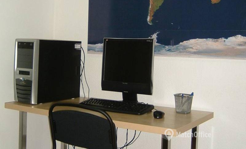20 m² Shared workspace  in Tenerife, Avenida Los Playeros (38650) - 2 | MatchOffice.com