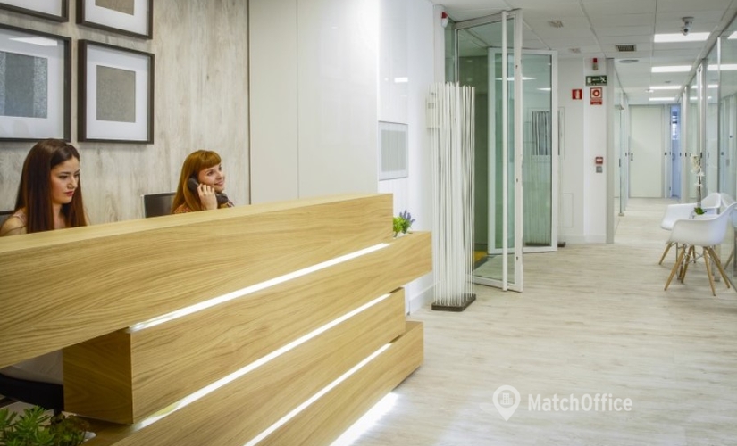 Choose a 90 m² Conference center in Madrid Tetuán, Paseo de la Castellana 91 (28046) - 2 | MatchOffice.com