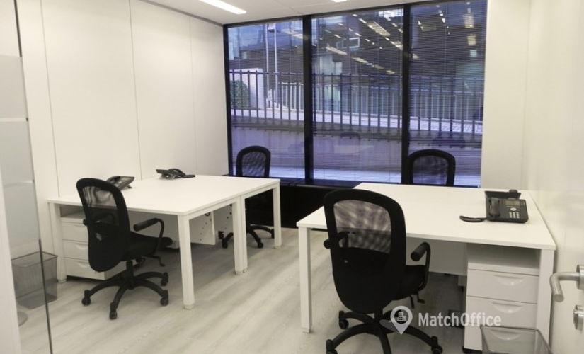Centros de negocio disponible para alquilar en Pozuelo de Alarcón 80 m², Vía de las Dos Castillas 33 - 2 | MatchOffice.es