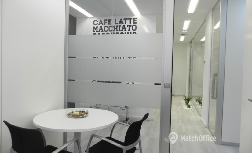 Elija sala de juntas en Pozuelo de Alarcón 80 m², Vía de las Dos Castillas 33 - 3 | MatchOffice