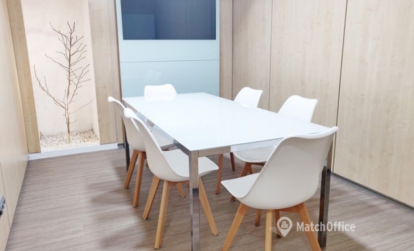 Reserve sala de juntas en Madrid Chamberi 38 m², Calle Zurbano 45 - 1 | MatchOffice