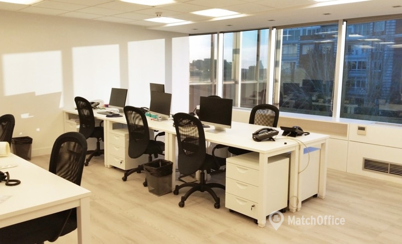 Alquile oficinas de coworking en Madrid Salamanca 120 m², Paseo de la Castellana 40 - 0 | MatchOffice.es