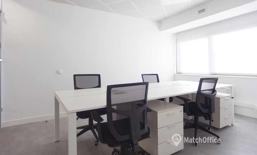 Explore oficinas de coworking en Madrid Chamberi 240 m², Glorieta de Quevedo - 1 | MatchOffice