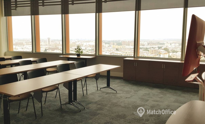 Reserve sala de juntas acogedora en Sevilla 20 m², Calle Gonzalo Jimenez de Quesada - 1 | MatchOffice.es