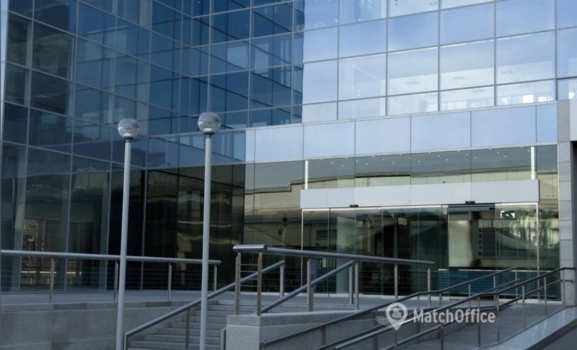 Parque empresarial disponible para alquilar en Madrid Centro 100 m², Calle de Albasanz - 1 | MatchOffice.es