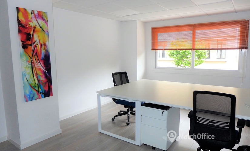 Business center María Luisa Durán Marquina, 20 - 1º 15011 A Coruna