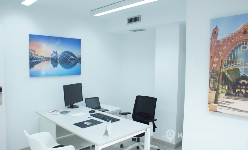 24 m² Business park property up for rent in Valencia, Carrer de Colón 4 (46004) - 2 | MatchOffice.com