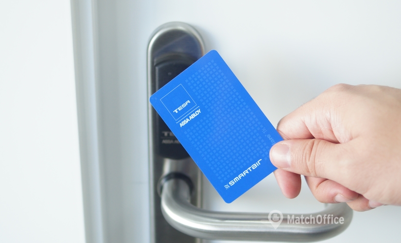 24 m² Business park property for rent in Valencia, Carrer de Colón 4 (46004) - 4 | MatchOffice.com