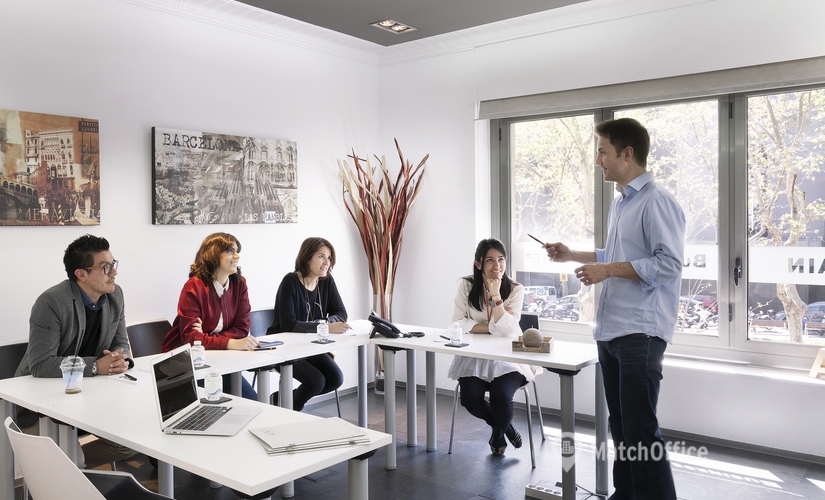 Elija sala de conferencias acogedora en Barcelona 37 m², Paseo de Gracia 118 - 0 | MatchOffice