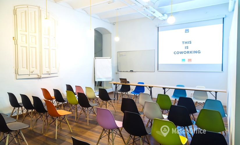 Elija sala de conferencias en Ciutat Vella 41 m², Gran Via de les Corts Catalanes 672 - 3 | MatchOffice