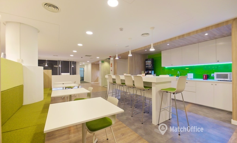 Alquile coworking en Murcia 40 m², Avenida de los Pinos - 2 | MatchOffice