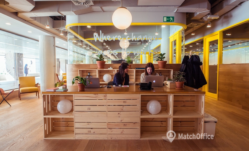 Explore oficinas compartidas en Madrid Tetuán 40 m², Calle Agustín de Betancourt - 1 | MatchOffice.es