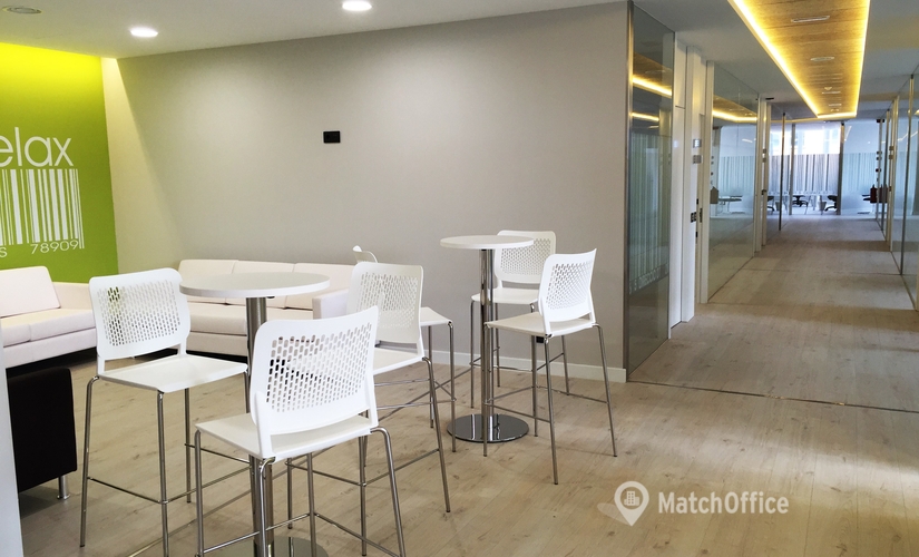 Business center en alquiler en Mataró 40 m², Ronda President Irla 26 - 4 | MatchOffice.es