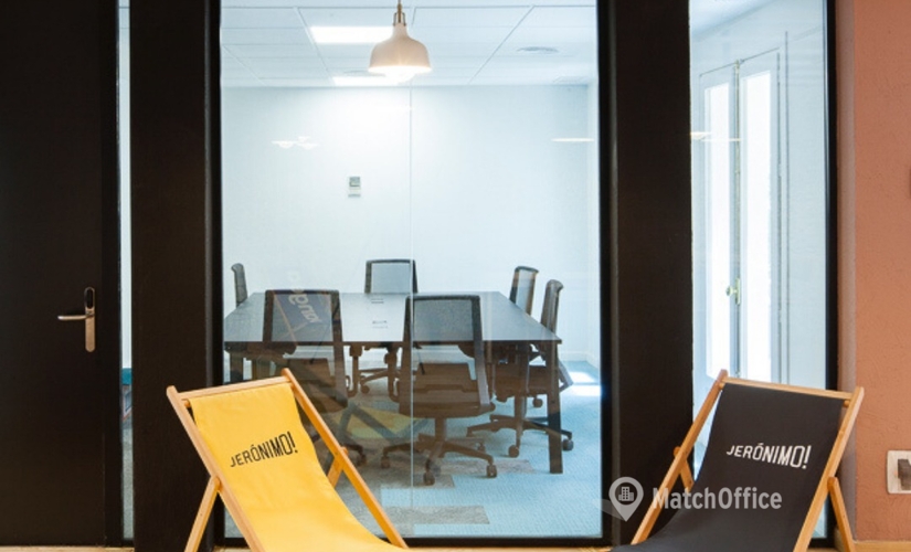 Explore suitable a 30 m² Shared office in Madrid Centro, Carrera de San Jerónimo 17 (28014) - 2 | MatchOffice