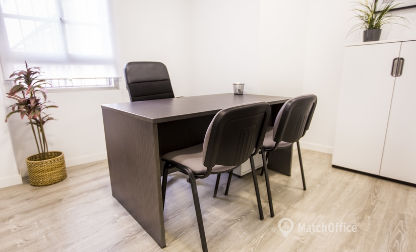 Parque empresarial disponible para alquilar en Madrid Chamberi 20 m², Plaza de José Moreno Villa 2 - 4 | MatchOffice.es