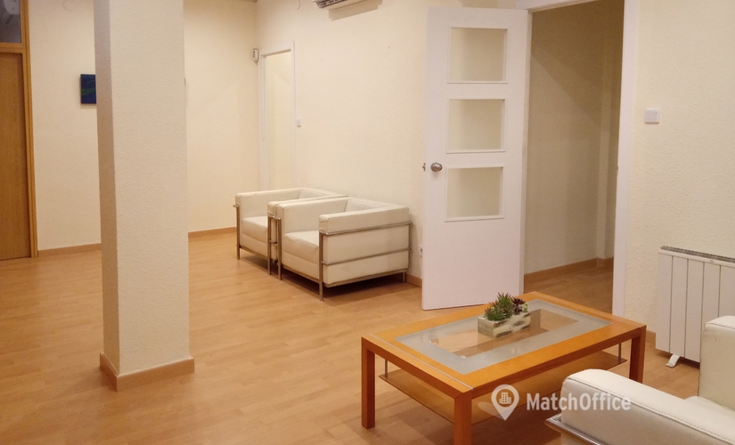 Elija sala de reuniones en Gràcia 20 m², Carrer de Nil Fabra 34-36 - 4 | MatchOffice