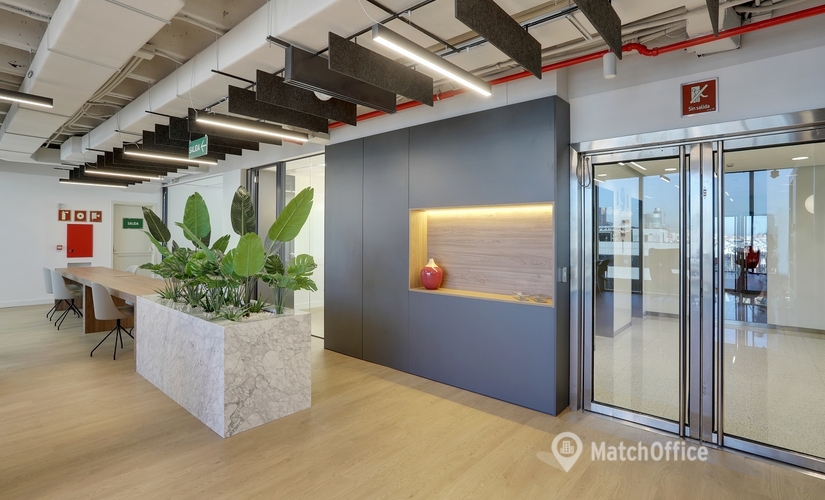 500 m² Coworking space  in Madrid Centro, Calle del Príncipe de Vergara (28002) - 1 | MatchOffice.com