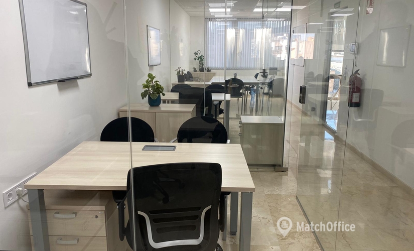 Centros de negocio disponible para alquilar en Sants-Montjuic 1000 m², Carrer de Valencia 63 - 4 | MatchOffice.es