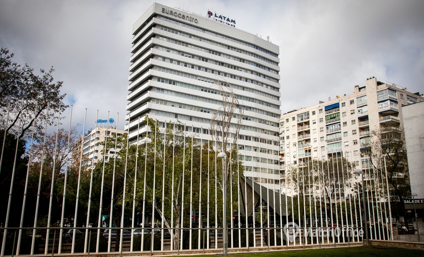 78 m² Shared workspace in Madrid Centro, Calle del Poeta Joan Maragall 1 (28020) - 0 | MatchOffice.com