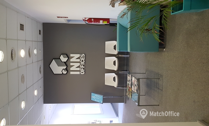 40 m² Business space in Seville, Calle Luis Fuentes Bejarano (41020) - 3 | MatchOffice.com