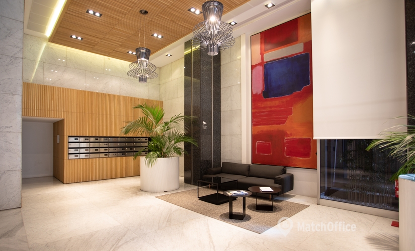 Alquile sala de juntas en Madrid Centro 48 m², Calle del Poeta Joan Maragall 1 - 4 | MatchOffice.es