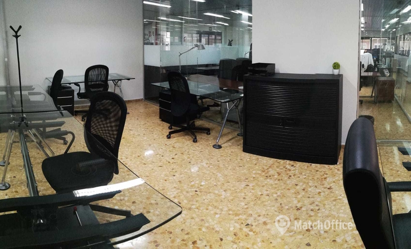 Business center en alquiler en València 40 m², Avinguda del Primat Reig - 0 | MatchOffice