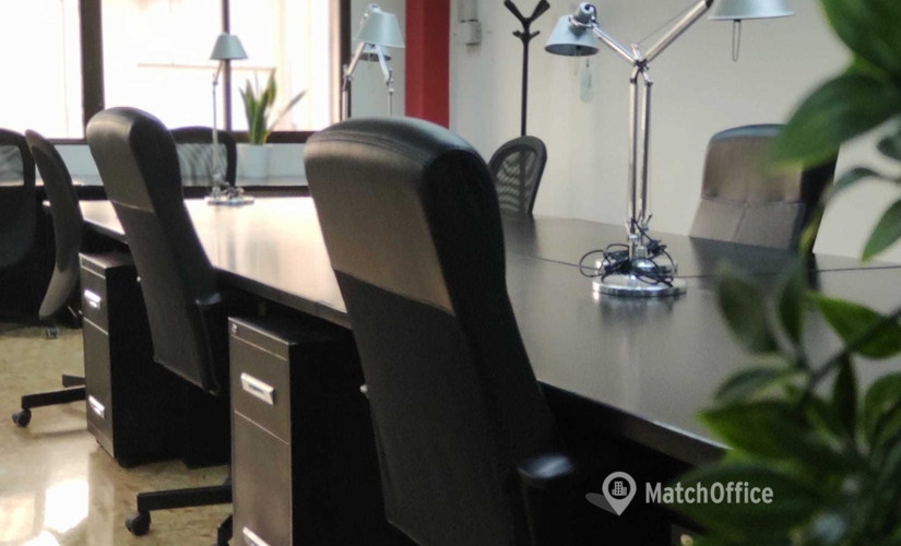 Alquile coworking en València 900 m², Avinguda del Primat Reig - 3 | MatchOffice