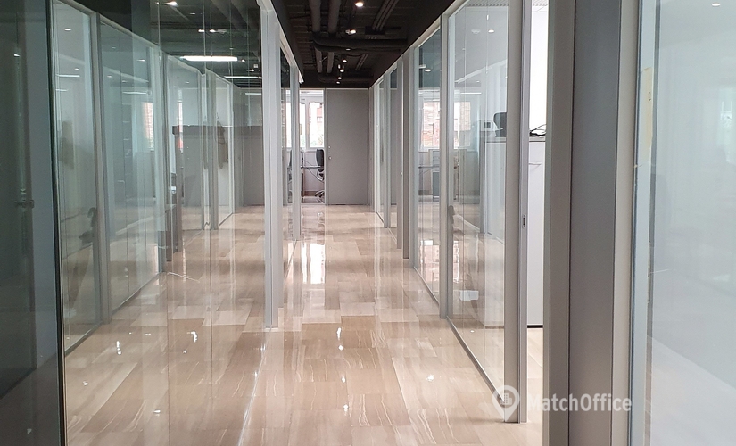 Observe oficinas compartidas en Pamplona 60 m², Calle de Arcadio María Larraona 1 - 3 | MatchOffice