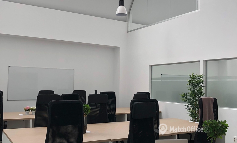 Oficina Calle Miguel Yuste 28037 Madrid Canillejas