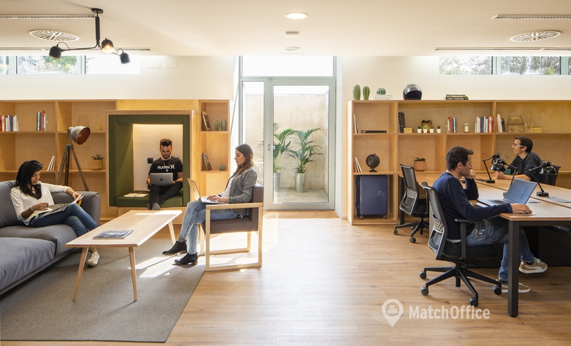 Explore coworking en Barcelona Sarrià Sant Gervasi 150 m², Carrer de Lluís Muntadas - 4 | MatchOffice.es