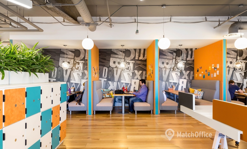 70 m² Business space place available to rent in Seville, Plaza de Villasís (41003) - 3 | MatchOffice.com